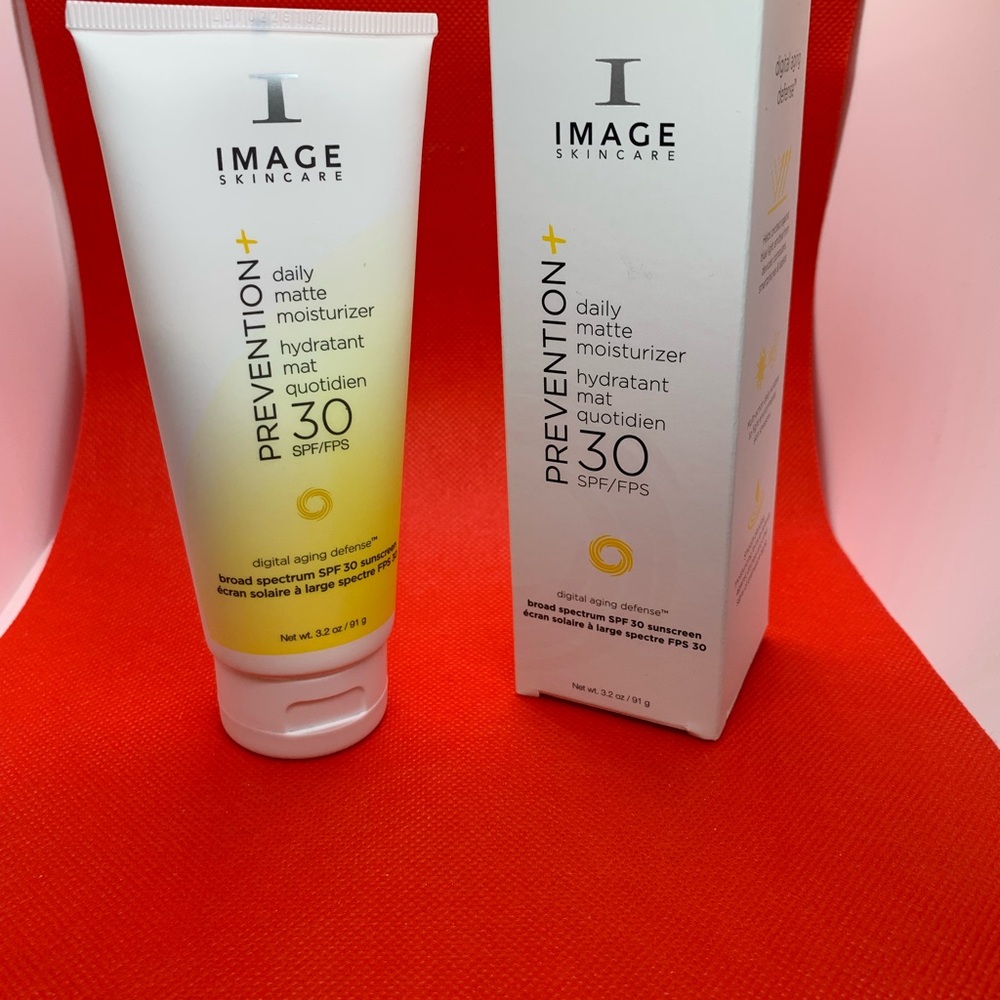I Image Daily Matte Moisturizer SPF 30 -Original Disc Formula